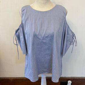 Saks Fifth Avenue chambray cold shoulder short sleeve blouse Size L EUC